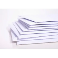ENVELOPPES COURRIER AVEC FENÊTRE AUTO-ADHÉSIVES - boîte de 500