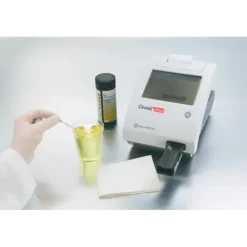 LECTEUR AUTOMATIQUE DE BANDELETTES URINAIRES CLINITEK STATUS