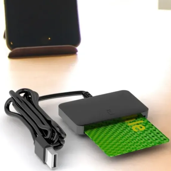 LECTEUR DE CARTE VITALE SSC-TINY PC/SC MONO-FENTE USB 2.0 SENSYL - lecteur compact