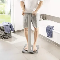 PESE PERSONNE IMPEDANCEMETRE BF1000 SUPER PRECISION BEURER - jusqu'à 200 kg
